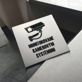 Kamerový systém — akrylátový piktogram Sharp 7 × 7 cm pre hotel a prevádzku