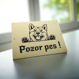 Tabuľka Pozor pes Akita inu
