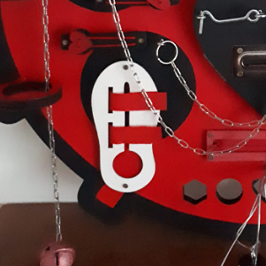 Topánočka na suchý zips na červenej activity board