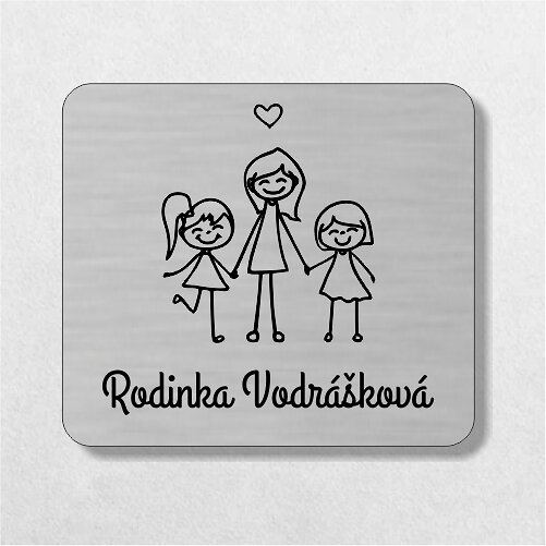 strieborná menovka na dvere mama a dve dcéry