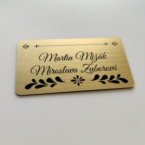 Menovka Folk 2 — samolepiaca akrylátová menovka s ľudovým motívom 12,3×6,8 cm