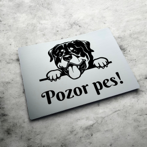 Tabuľka Pozor pes Rotvajler