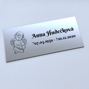 Tabuľka na hrob anjel — plastová náhrobná tabuľka 20×9 cm, laserové gravírovanie