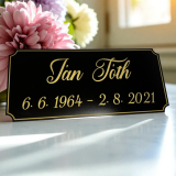 Tabuľka na hrob Simple — plastová náhrobná tabuľka 20×9 cm, laserové gravírovanie
