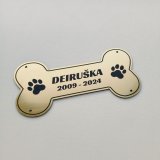 Tabuľka na hrob psa — plastová náhrobná tabuľka tvar kosti 20×10 cm