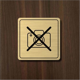 Zákaz fotografovania - Light square