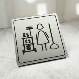 Chyžná / upratovačka - Light square